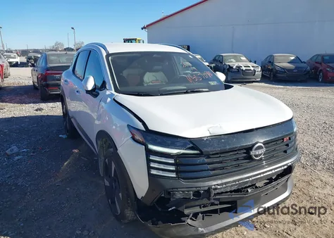 2025 Nissan Kicks Sr Fwd from USA, damaged, VIN 3N8AP6DA1SL300484